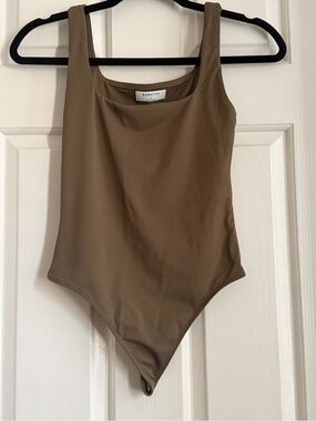 Babaton Olive Green Scoop Neck Bodysuit